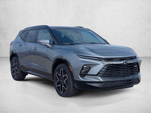 New 2026 Chevrolet Blazer RS w/ Driver Confidence II Package FWD image 7