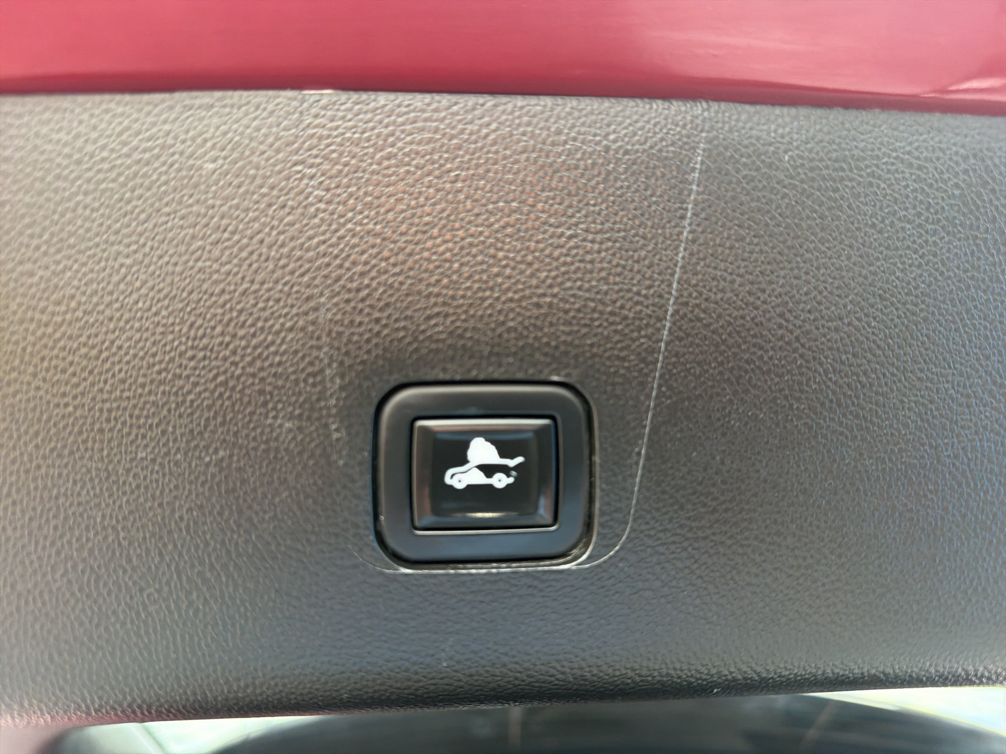 Used 2021 Chevrolet Traverse LT w/ LT Premium Package AWD/4WD image 15