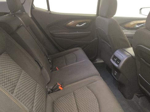 Used 2020 GMC Terrain SLE w/ Driver Convenience Package image 19
