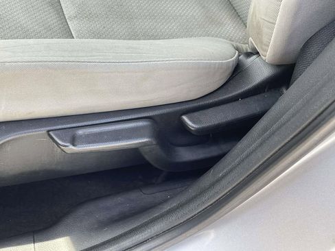 Used 2021 Honda HR-V LX image 7