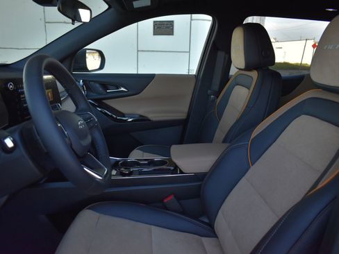 New 2026 Chevrolet Equinox ACTIV image 13