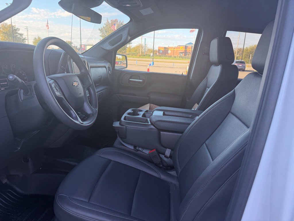 Used 2024 Chevrolet Silverado 1500 W/T w/ WT Value Package RWD image 5