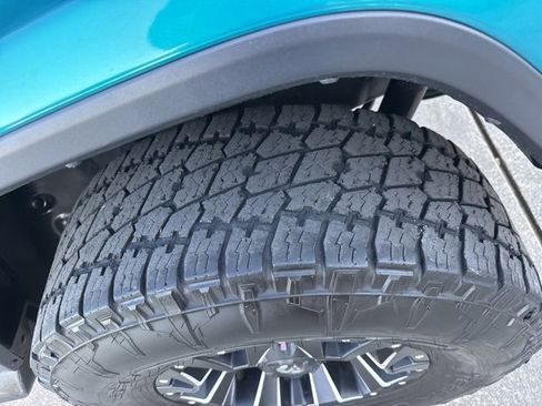 Used 2019 Jeep Wrangler Unlimited Sahara image 25