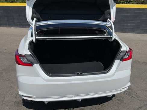 Used 2025 Toyota Camry XSE FWD image 25