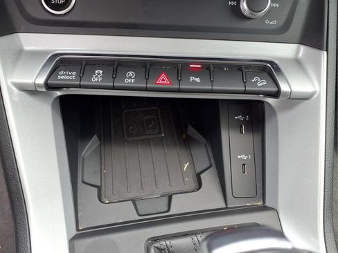 Used 2024 Audi Q3 2.0T Premium AWD/4WD image 10