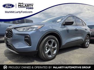 Used 2025 Ford Escape ST-Line w/ Tech Pack #1 FWD 360° Tour