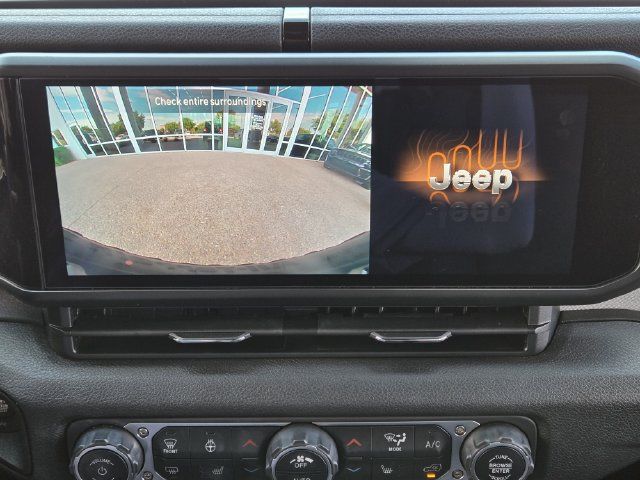 Used 2024 Jeep Wrangler Unlimited AWD/4WD image 20