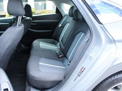 Used 2020 Hyundai Sonata SEL w/ Convenience Package FWD image 32
