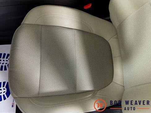 Used 2023 Chevrolet Traverse LT w/ LPO, Floor Liner Package AWD/4WD image 24