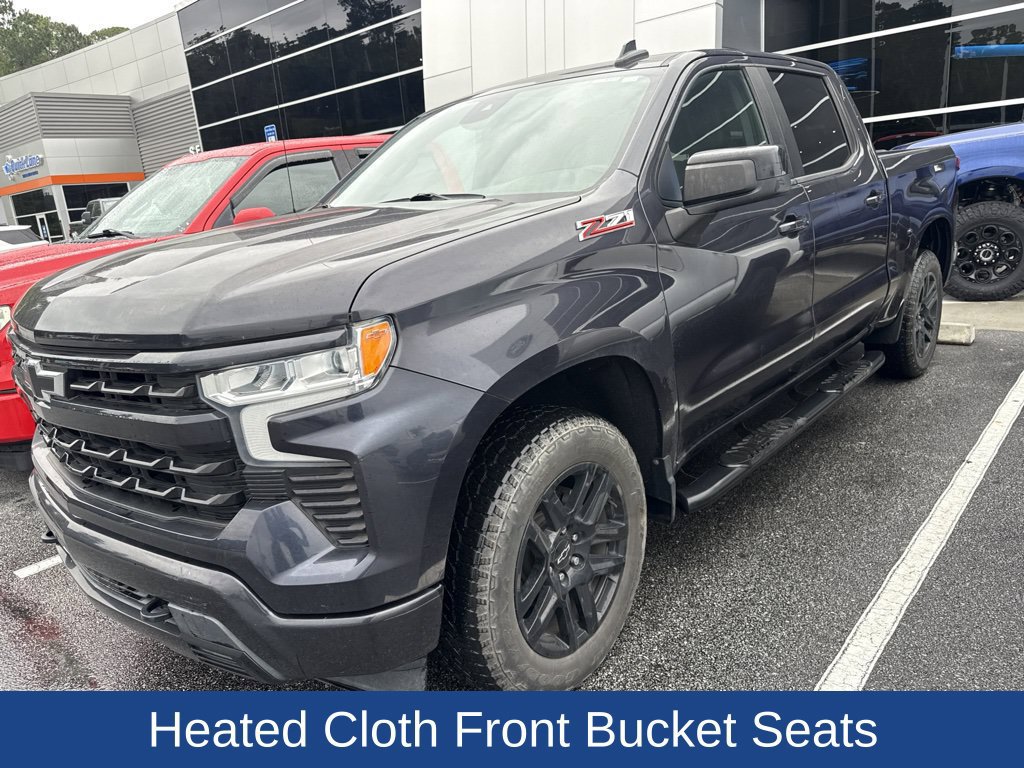 Used 2022 Chevrolet Silverado 1500 RST w/ Z71 Off-Road Package AWD/4WD image 3