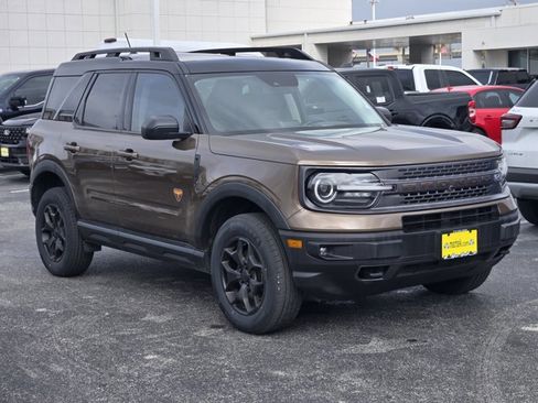 Certified 2022 Ford Bronco Sport Badlands w/ Premium Package image 3