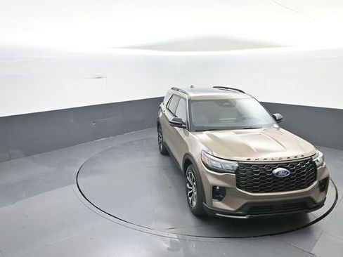 New 2026 Ford Explorer ST-Line AWD/4WD image 26
