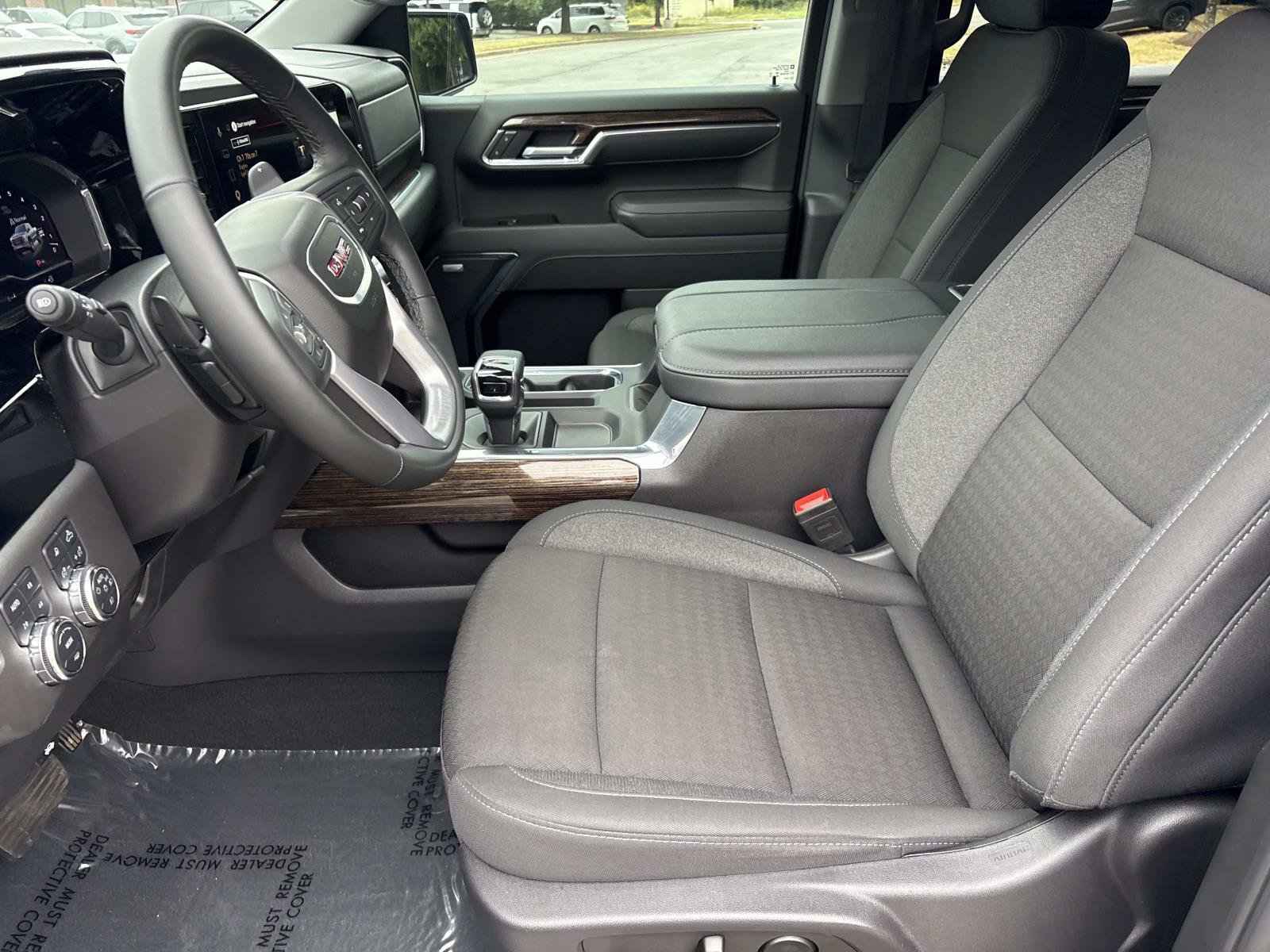 Used 2025 GMC Sierra 1500 Elevation w/ Preferred Package AWD/4WD image 14