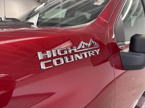 Used 2024 Chevrolet Silverado 3500 High Country w/ Technology Package AWD/4WD image 6