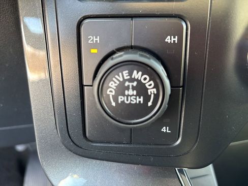 Used 2022 Ford F150 XLT w/ Equipment Group 302A High image 44