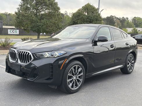 Used 2025 BMW X6 xDrive40i image 9