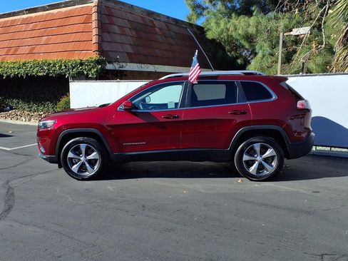 Used 2019 Jeep Cherokee Limited w/ Trailer Tow Group image 3