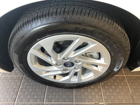 Used 2025 Subaru Impreza 2.0i image 6