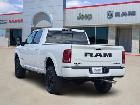 New 2026 RAM 2500 Limited AWD/4WD image 4