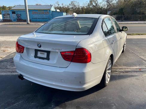 Used 2011 BMW 328i Sedan RWD image 4