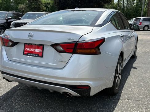 Used 2019 Nissan Altima 2.5 SV AWD/4WD image 9