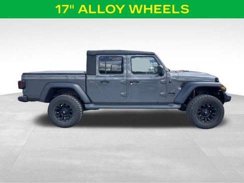 Used 2020 Jeep Gladiator Sport w/ Quick Order Package 24S AWD/4WD image 4