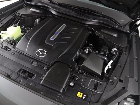 Used 2024 MAZDA CX-90 Plug-In Hybrid w/ Premium Plus image 23