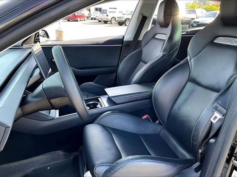 Used 2024 Tesla Model 3 Performance image 7