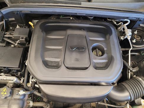 Used 2019 Dodge Durango SXT w/ 3rd Row Seating Group image 30