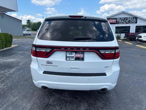 Used 2019 Dodge Durango GT RWD image 3