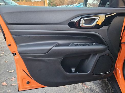 New 2026 Jeep Compass Limited image 11