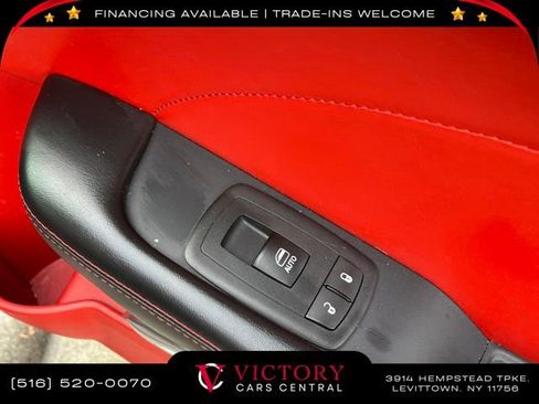 Used 2023 Dodge Challenger R/T image 16