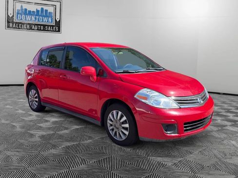 Used 2011 Nissan Versa 1.8 S FWD image 4