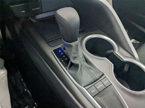 Certified 2023 Toyota Camry LE FWD image 24