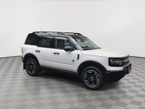 New 2026 Ford Bronco Sport Outer Banks AWD/4WD image 39