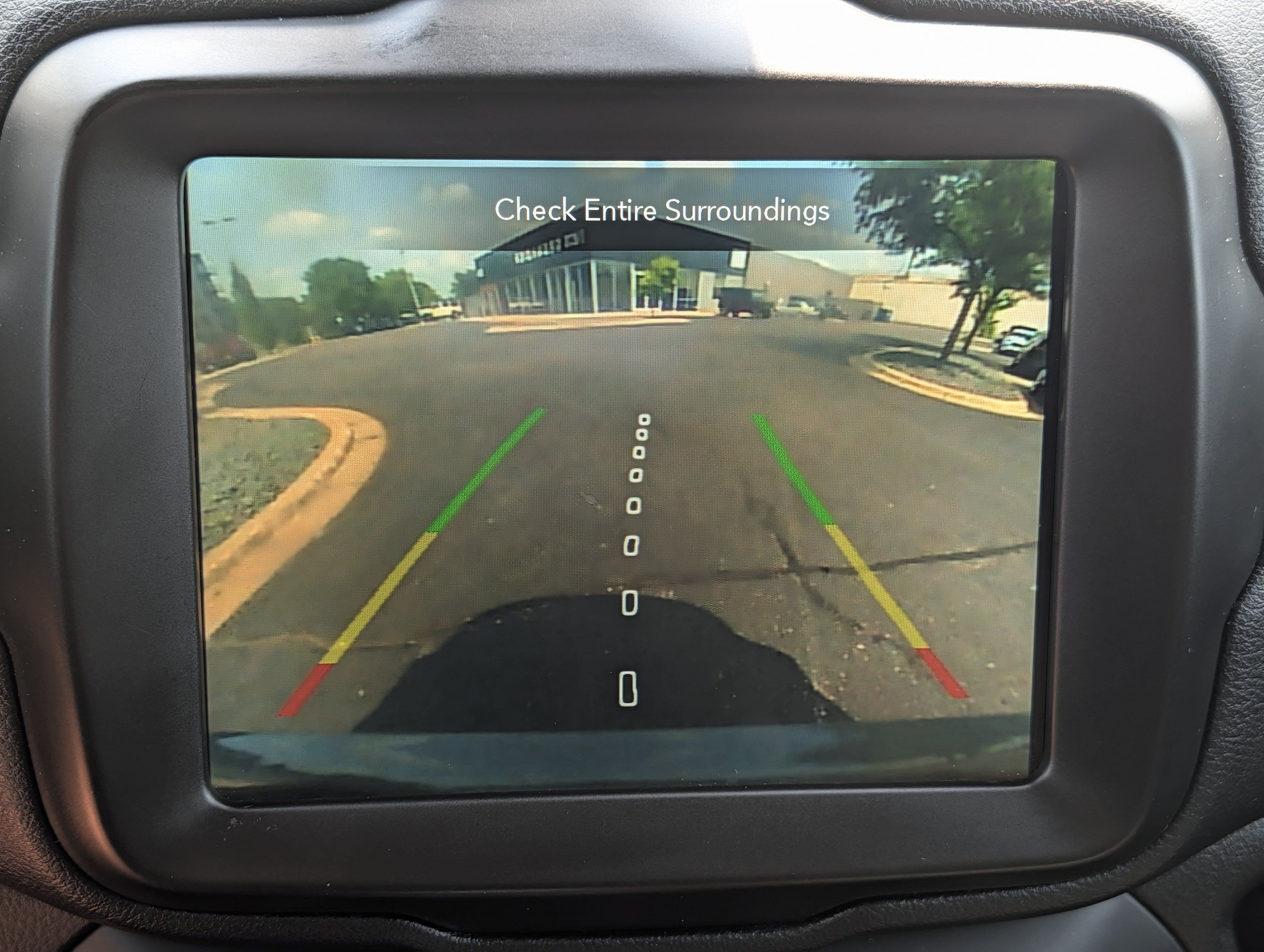 Used 2022 Jeep Renegade Trailhawk AWD/4WD image 34