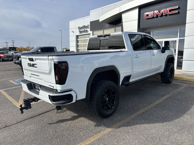 Used 2021 GMC Sierra 2500 AT4 w/ AT4 Premium Plus Package AWD/4WD image 6