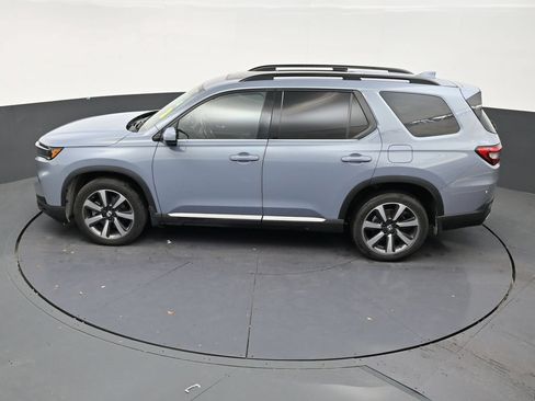 Used 2024 Honda Pilot Touring image 12