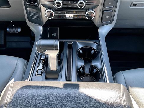 Used 2024 Ford F150 Lightning Pro AWD/4WD image 23