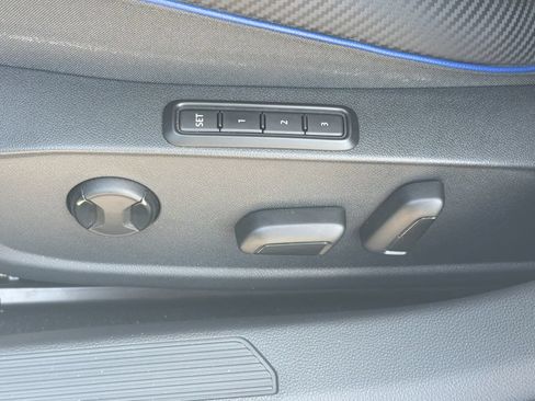 Certified 2024 Volkswagen Golf R AWD/4WD image 10