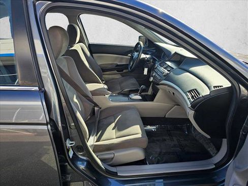 Used 2012 Honda Accord LX image 10