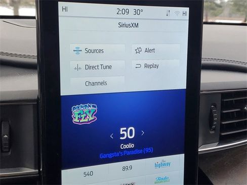 Certified 2022 Ford Explorer Platinum w/ Equipment Group 601A image 20