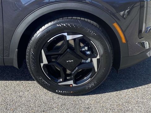 New 2026 Kia Sportage EX image 7