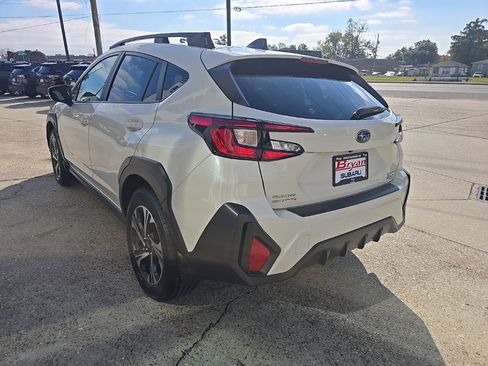 Used 2024 Subaru Crosstrek 2.0i Premium image 7