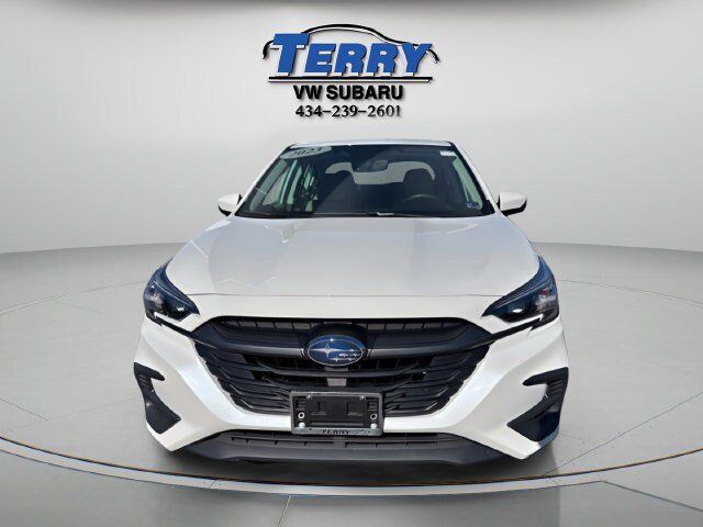 Used 2023 Subaru Legacy Limited w/ Tech Package 3 AWD/4WD image 2