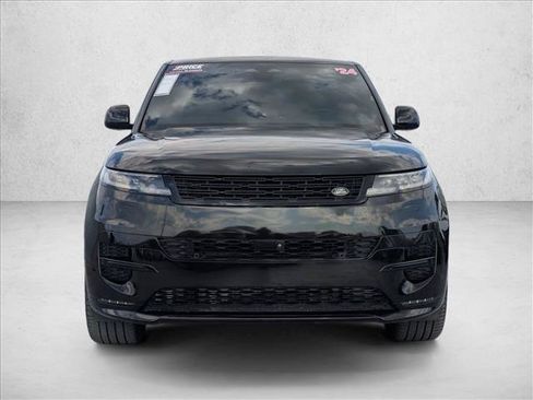 Used 2024 Land Rover Range Rover Sport Dynamic SE AWD/4WD image 2