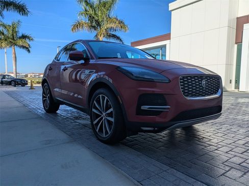 Used 2021 Jaguar E-PACE SE image 2
