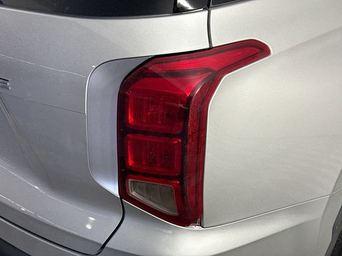 Used 2022 Hyundai Palisade SEL image 34