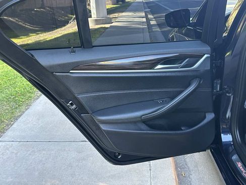 Used 2019 BMW 540i xDrive AWD/4WD image 51