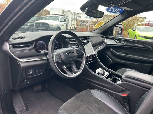 Certified 2022 Jeep Grand Cherokee L Laredo image 42